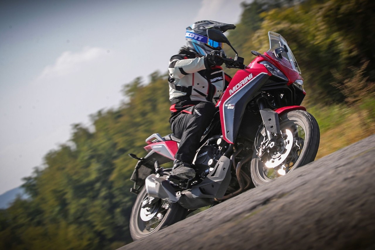 Moto Morini X-Cape: punto di FUGA